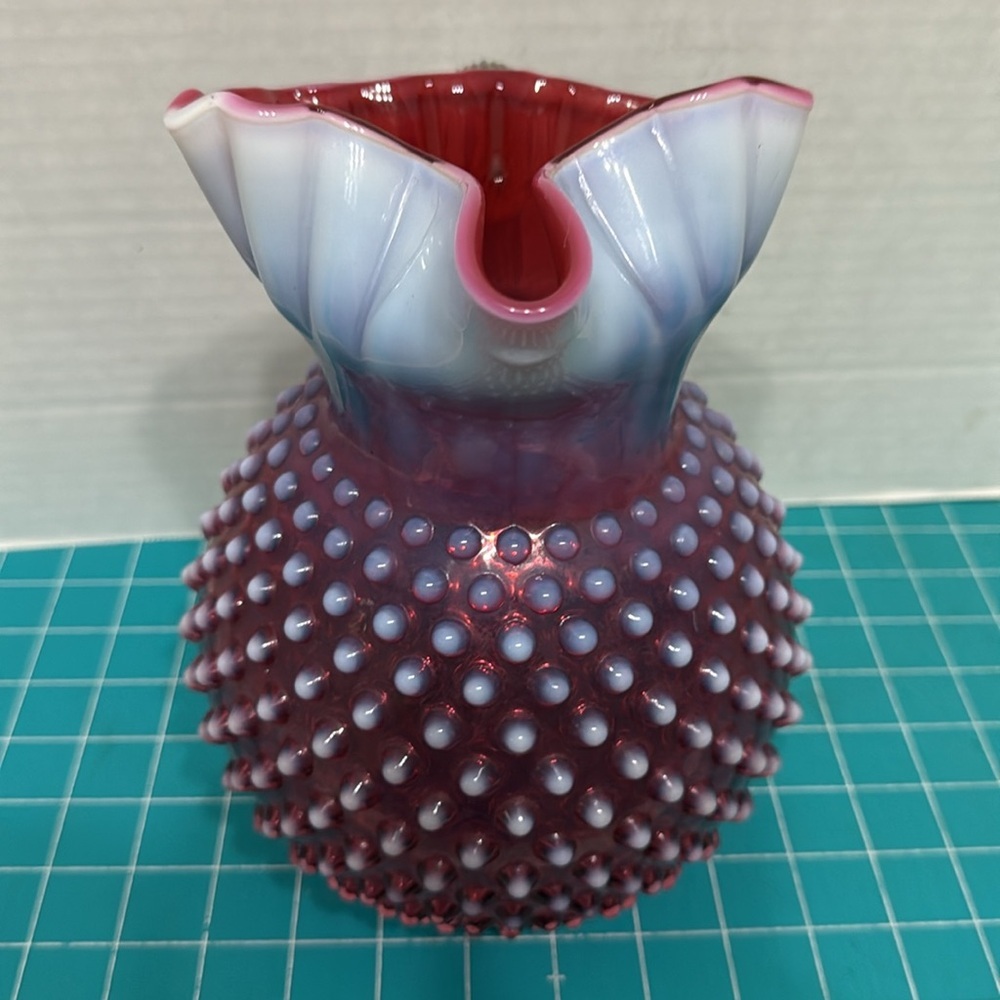Fenton Pink / Cranberry Opalescent Hobnail Vintage Pitcher Art Glass Approx 8"H - Picture 6 of 10